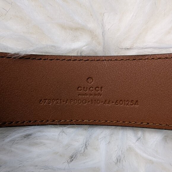 Brown Leather Gucci Belt with Gold Interlocking G detail - Picture 6 of 7
